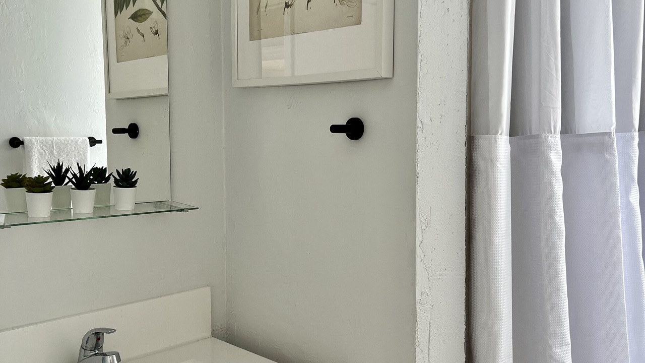 Photo of Bathroom in Palm River Estates