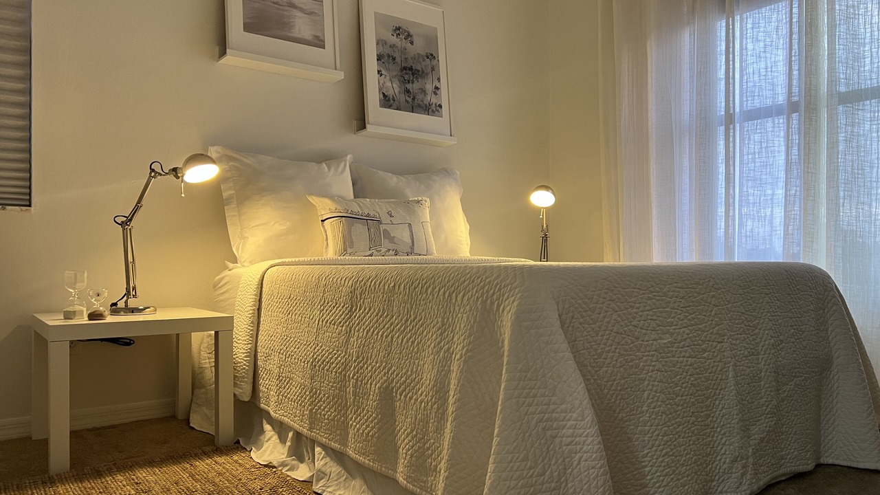 Photo of Bedroom in Palm River Estates