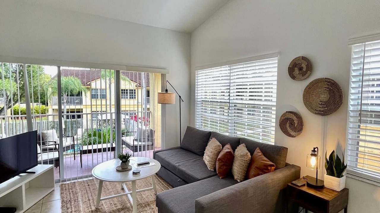 Photo of Livingroom in Boca Raton