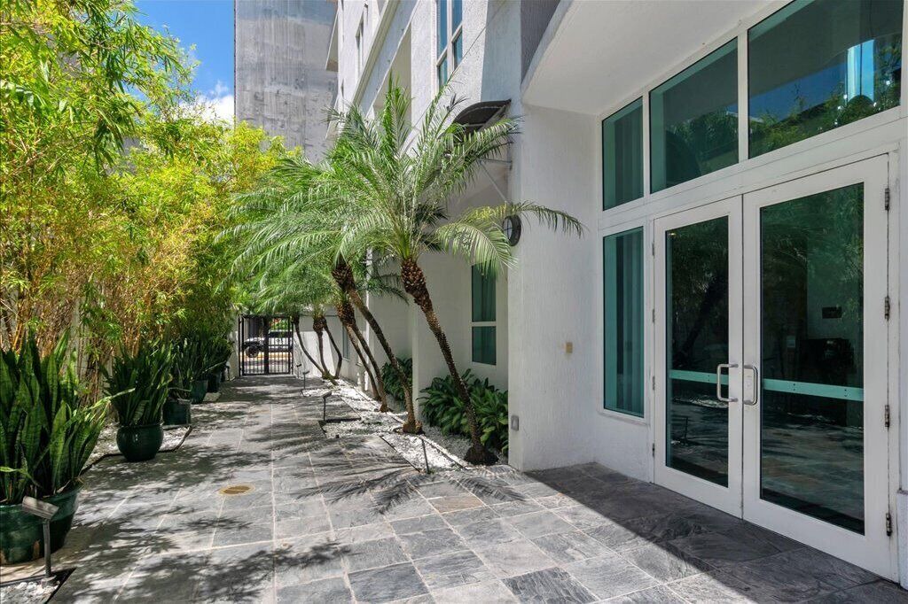 Photo of Outdoor in Downtown Miami
