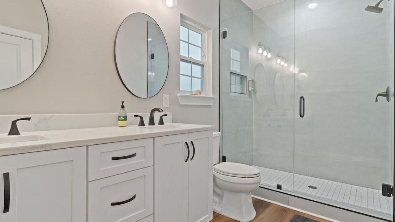 Photo of Bathroom in South Pensacola