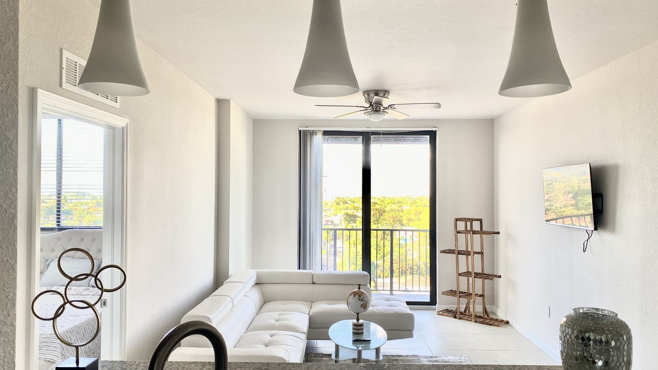 Photo of Livingroom in Coral Terrace