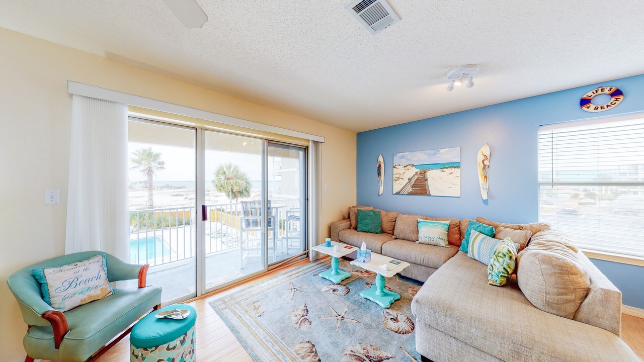Photo of Livingroom in Navarre Beach