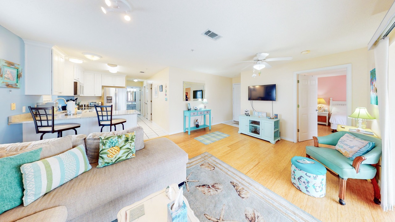Photo of Livingroom in Navarre Beach