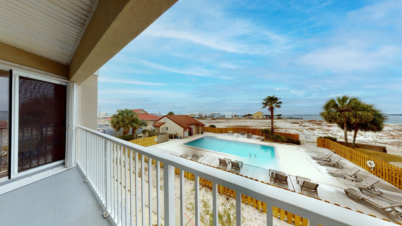 Photo of Patio Balcony in Navarre Beach