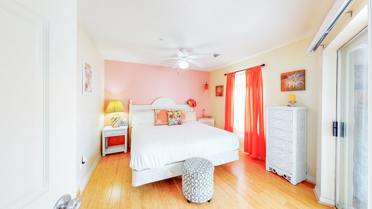 Photo of Bedroom in Navarre Beach