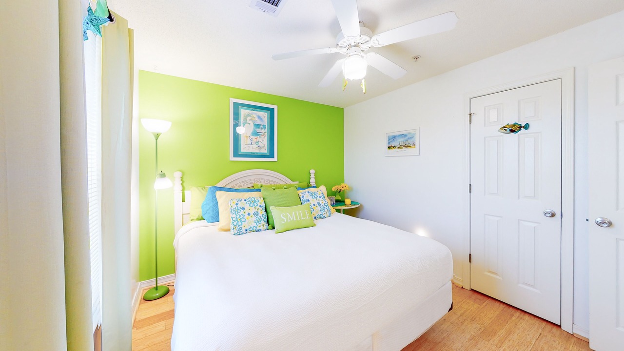 Photo of Bedroom in Navarre Beach