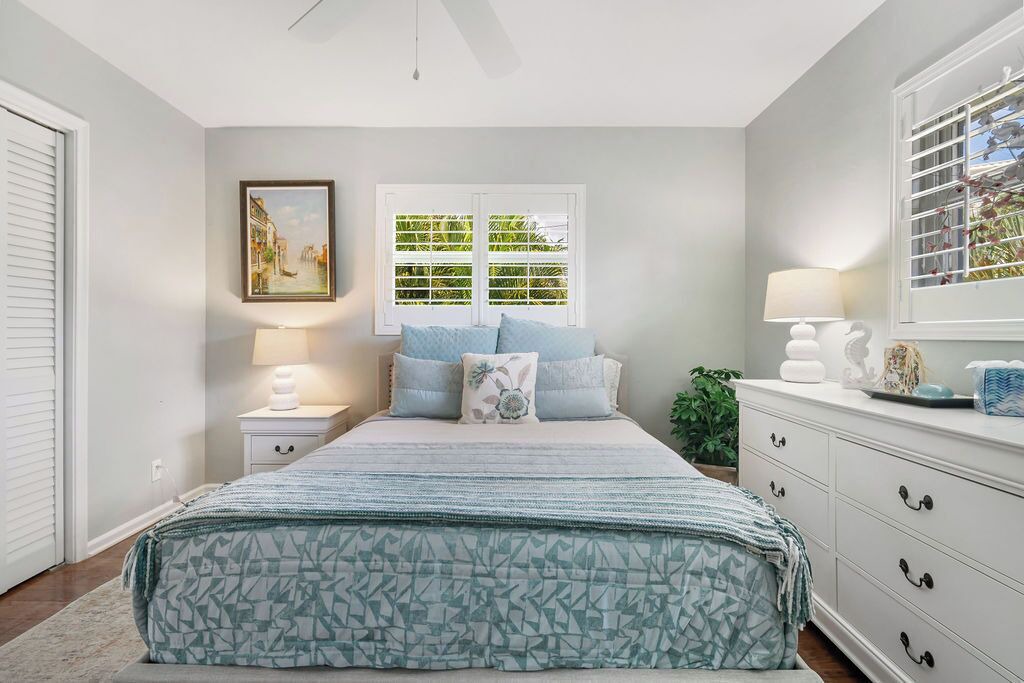 Photo of Bedroom in Jog Road