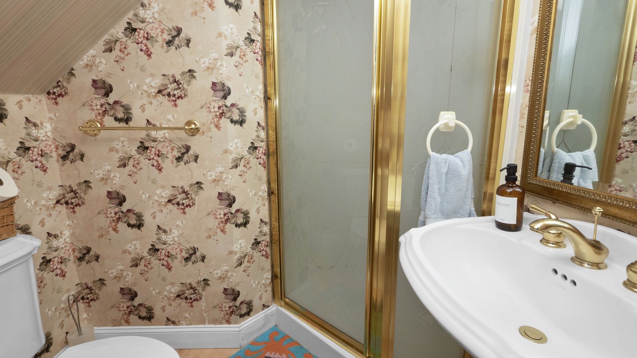 Photo of Bathroom in Dunnellon