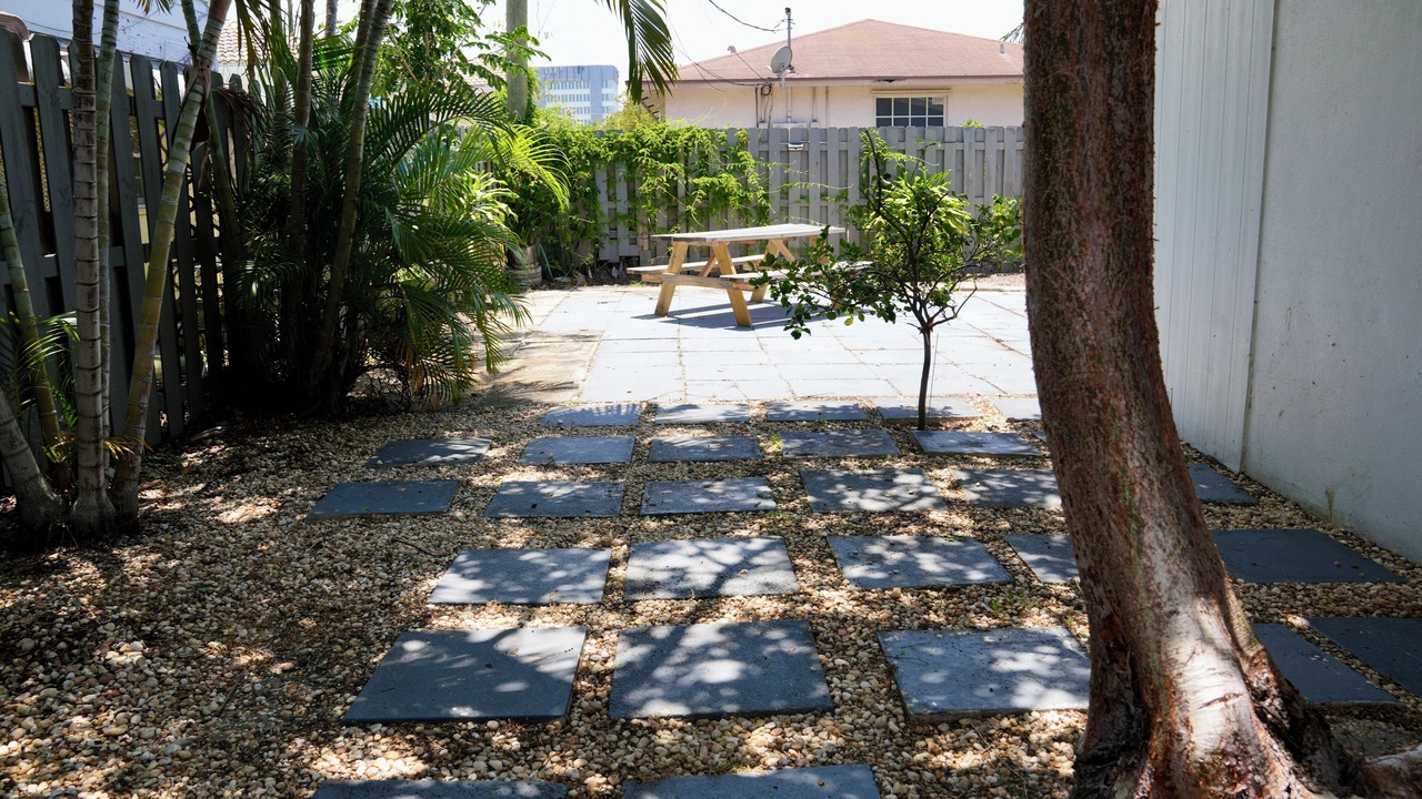 Photo of Patio Balcony in Harbor Village