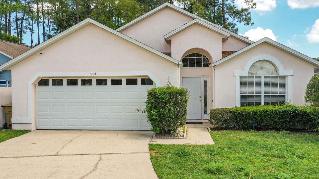 Photo of Outdoor in Windward Cay