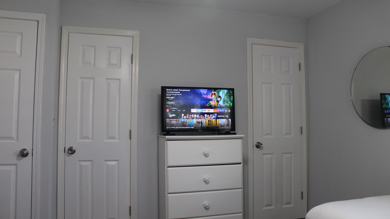 Photo of Bedroom in Murray Hill