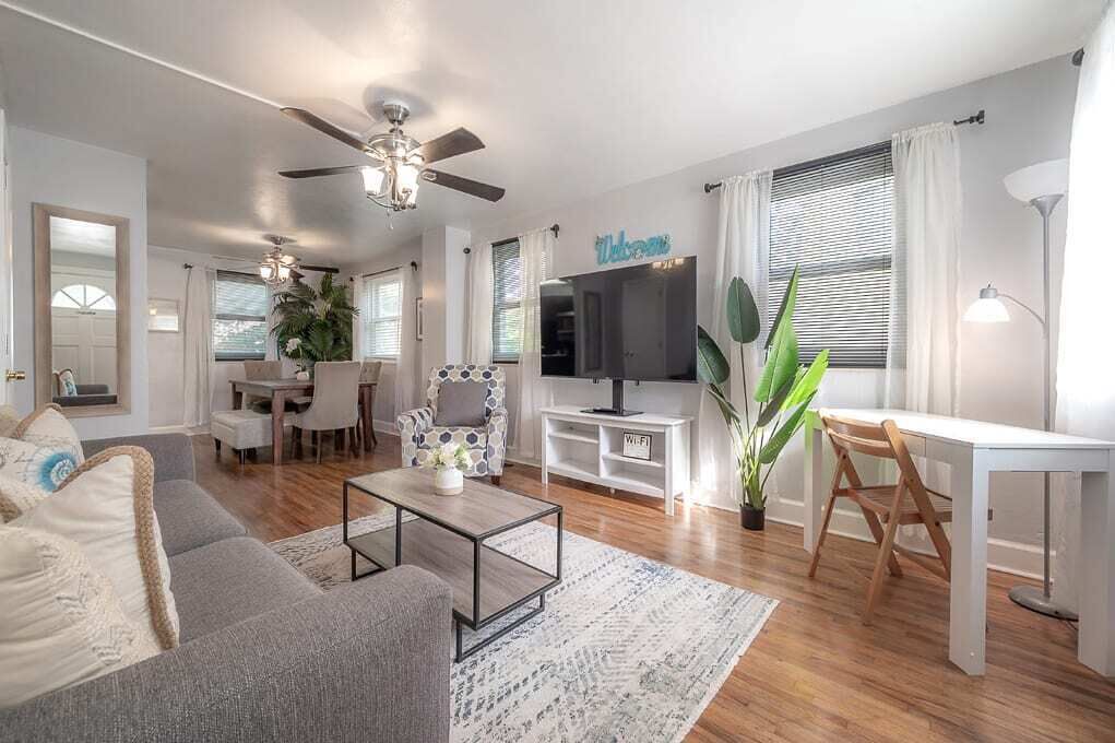 Photo of Livingroom in SoHo