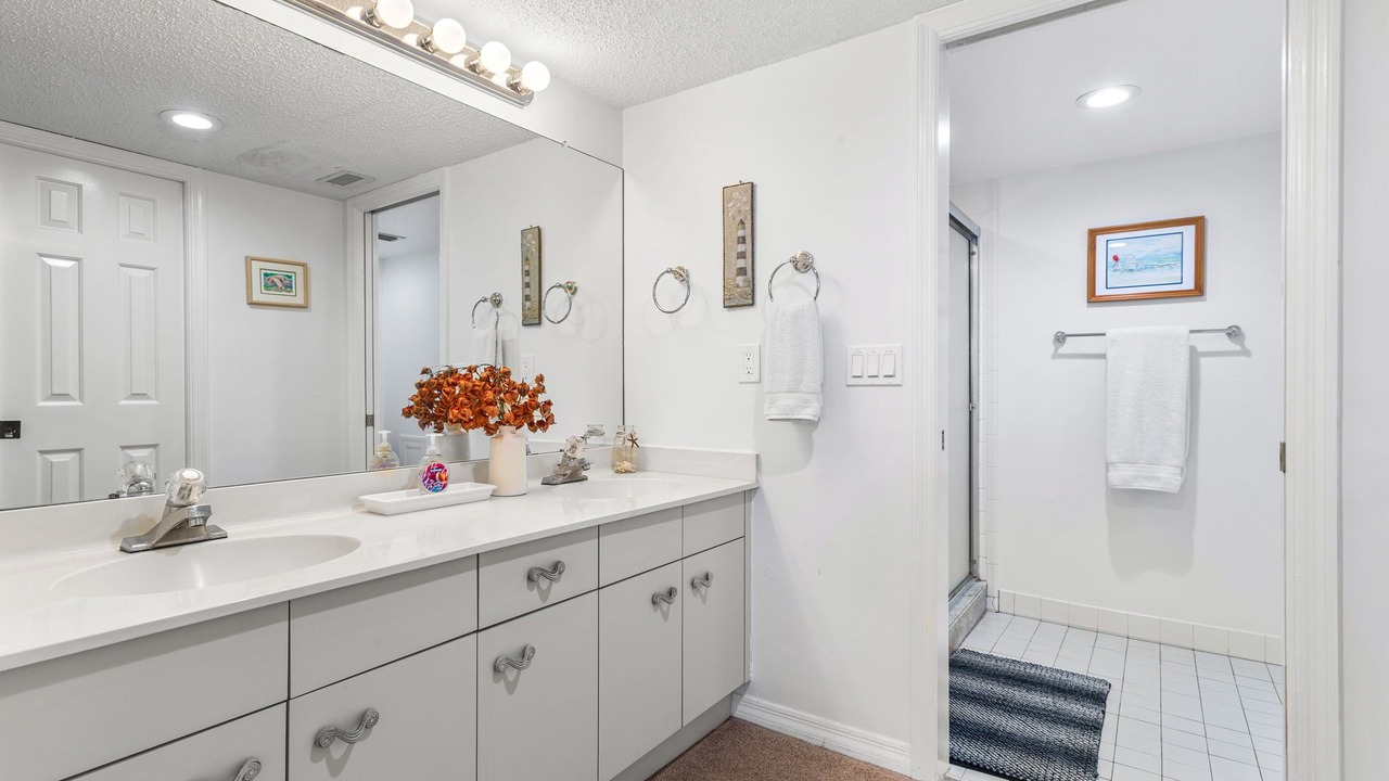 Photo of Bathroom in Belleair Beach