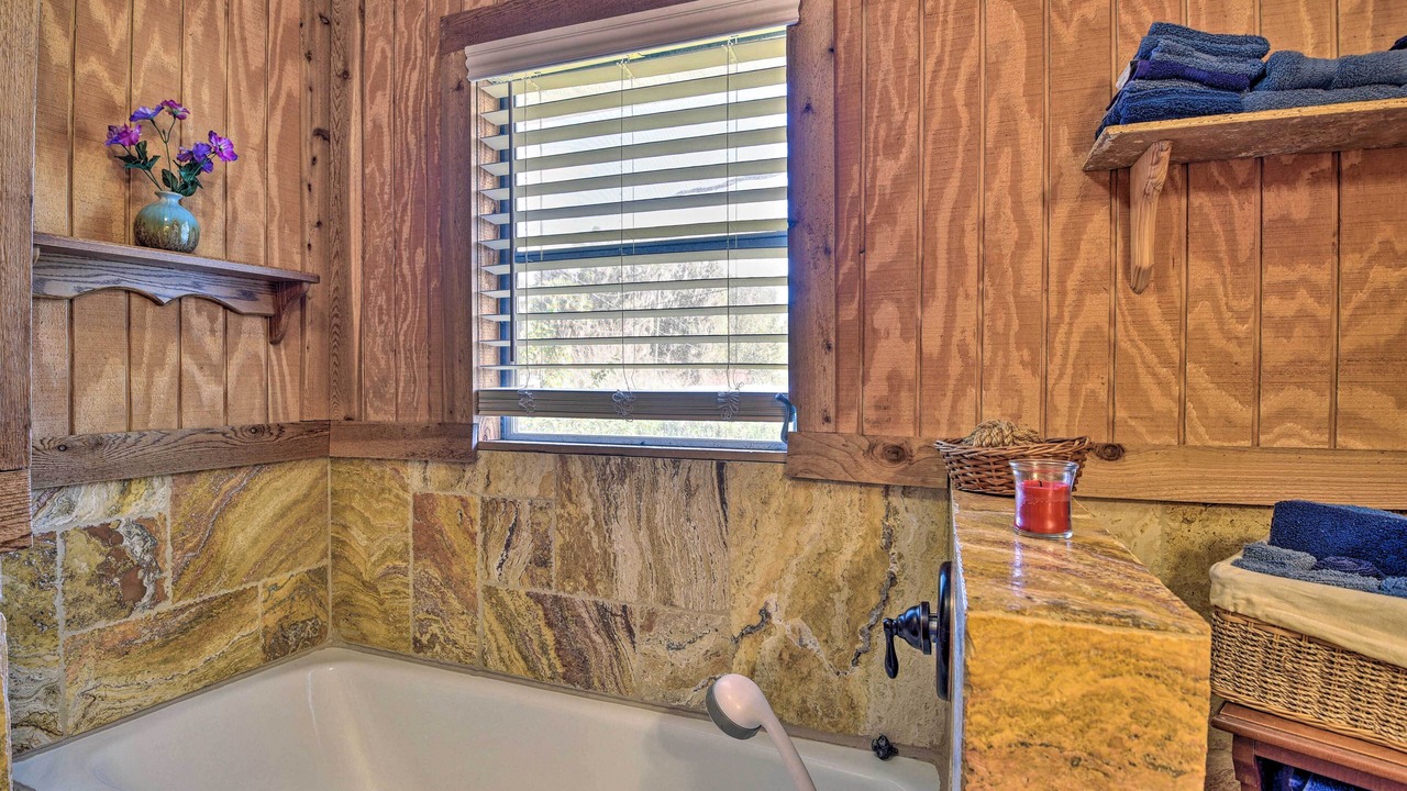 Photo of Bathroom in Crescent City