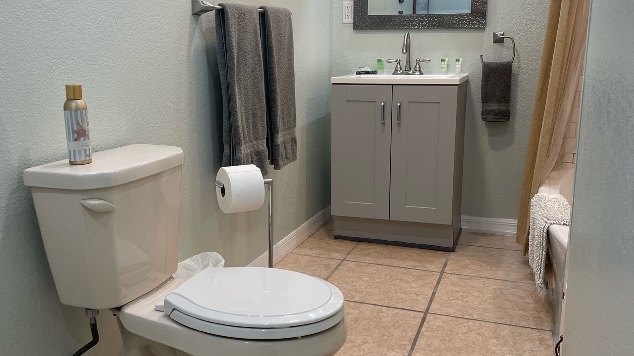 Photo of Bathroom in Gulfport