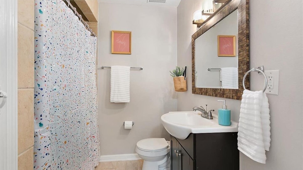 Photo of Bathroom in Murray Hill