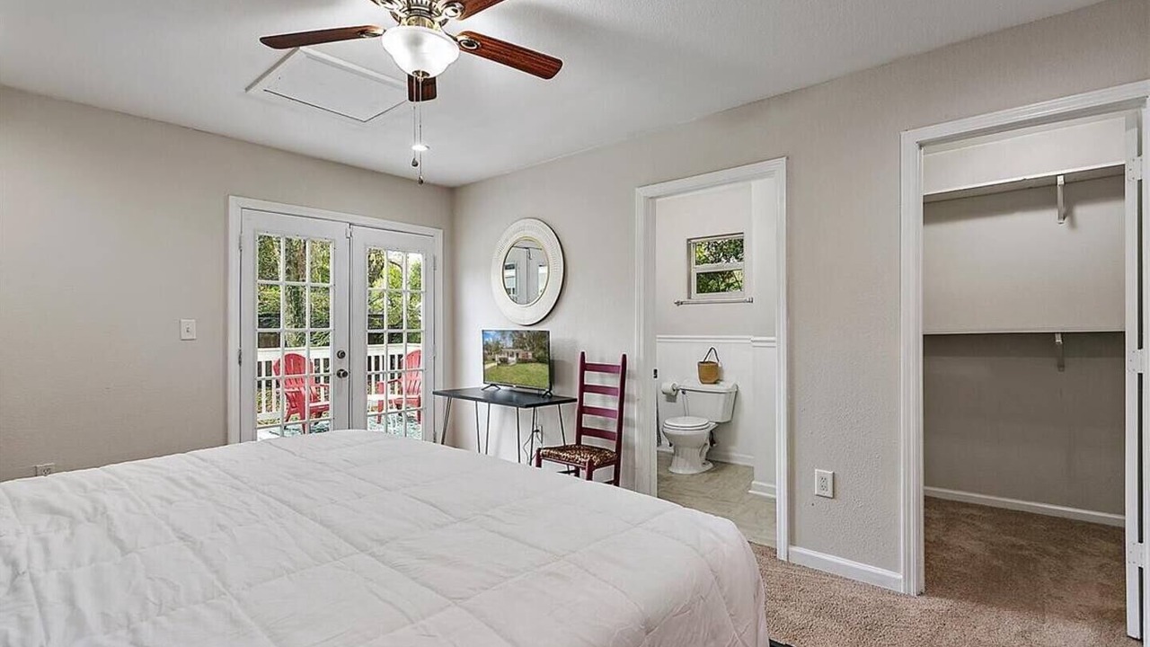 Photo of Bedroom in Murray Hill