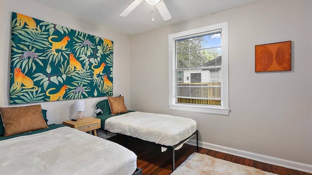 Photo of Bedroom in Murray Hill