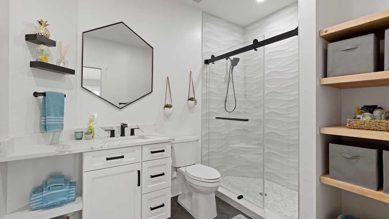 Photo of Bathroom in Butterknife
