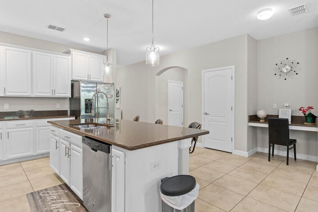 Photo of Kitchen in Lindfields