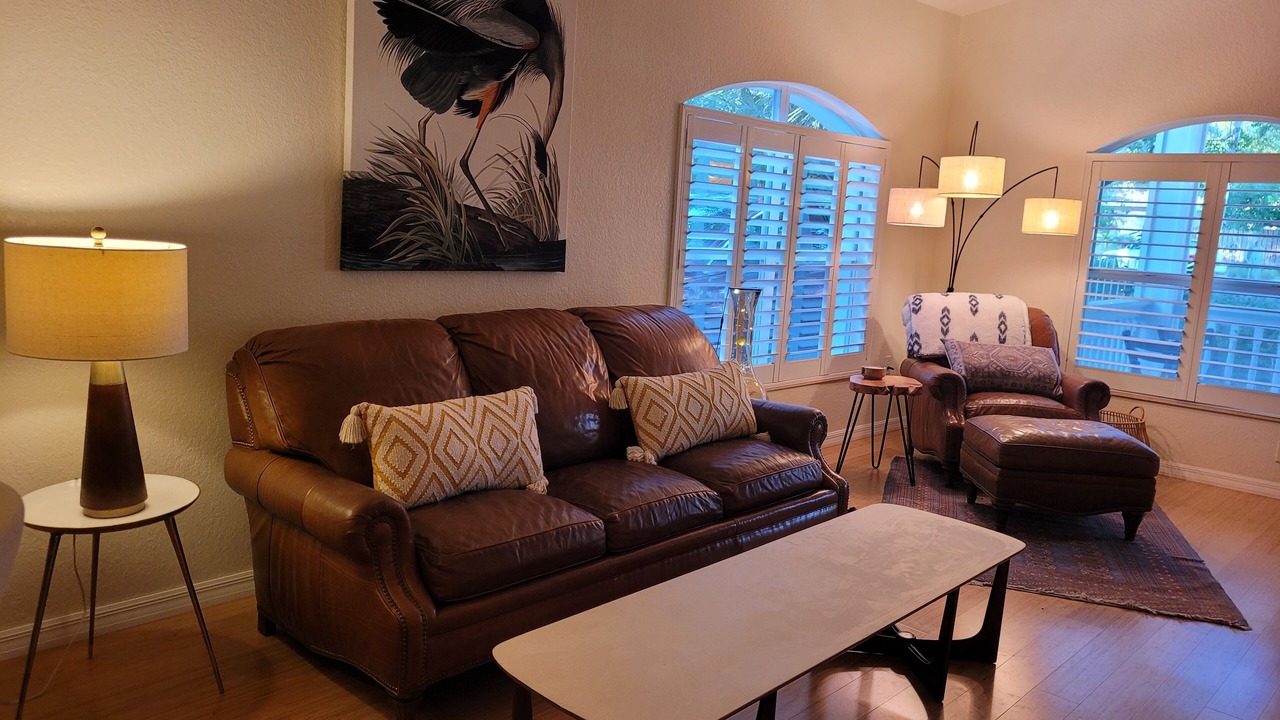 Photo of Livingroom in Crystal Beach
