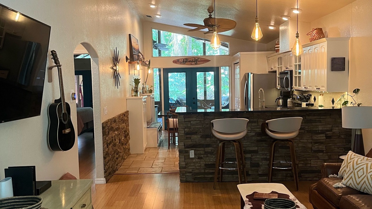 Photo of Livingroom in Crystal Beach