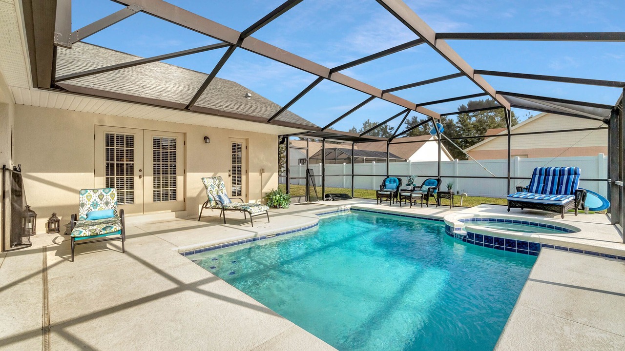 Photo of Outdoor in Orange Tree
