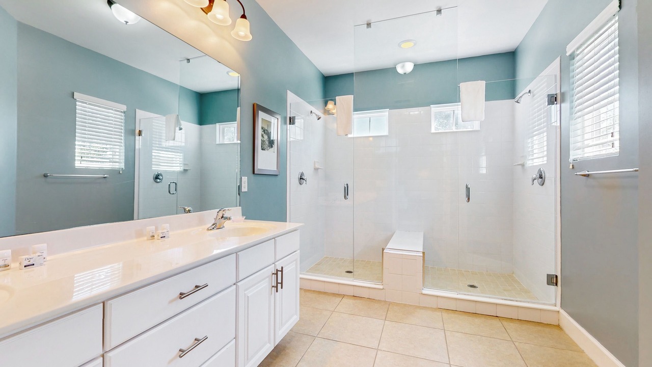 Photo of Bathroom in Reunion