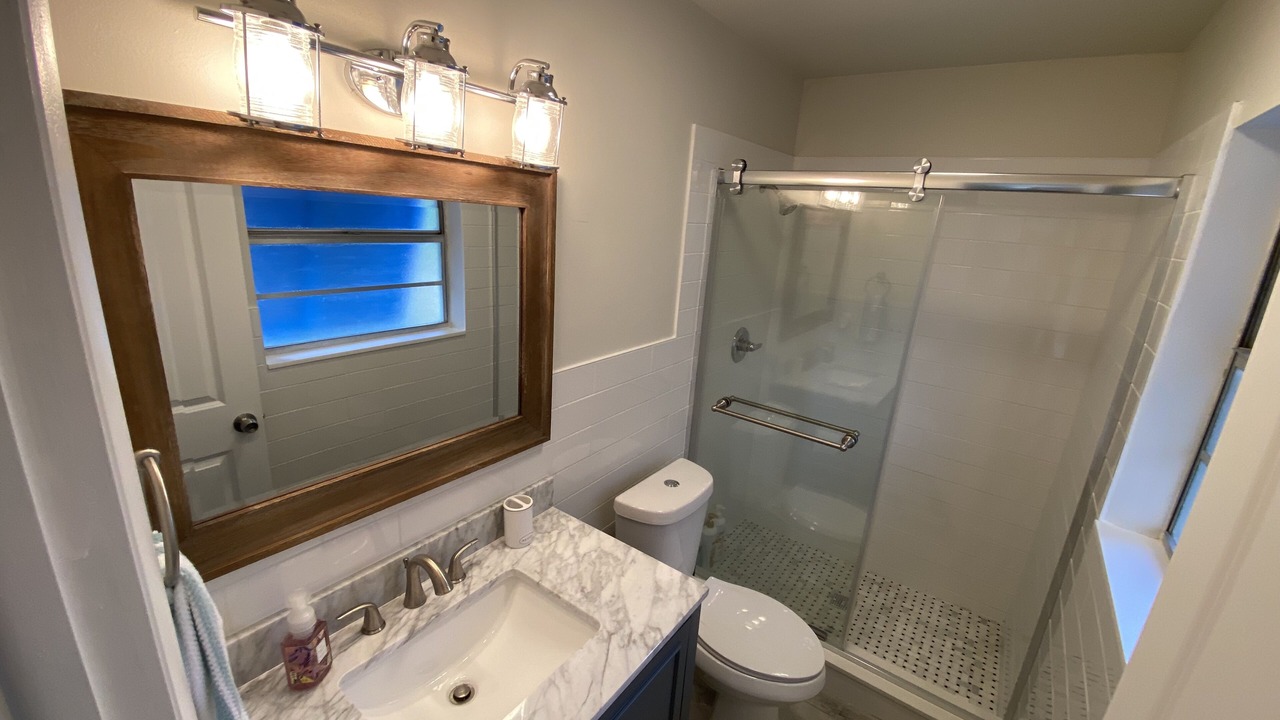 Photo of Bathroom in Naples Park