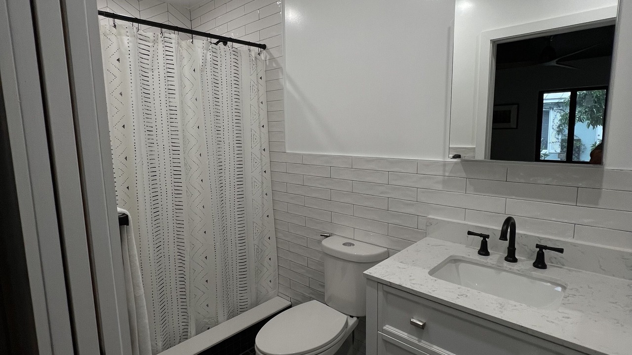 Photo of Bathroom in Croissant Park