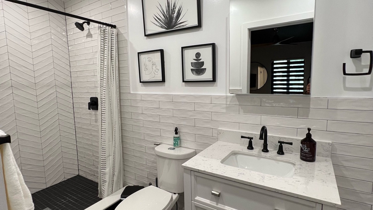 Photo of Bathroom in Croissant Park