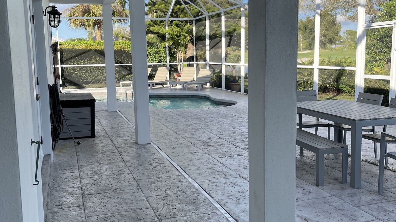 Photo of Outdoor in Palm River Estates