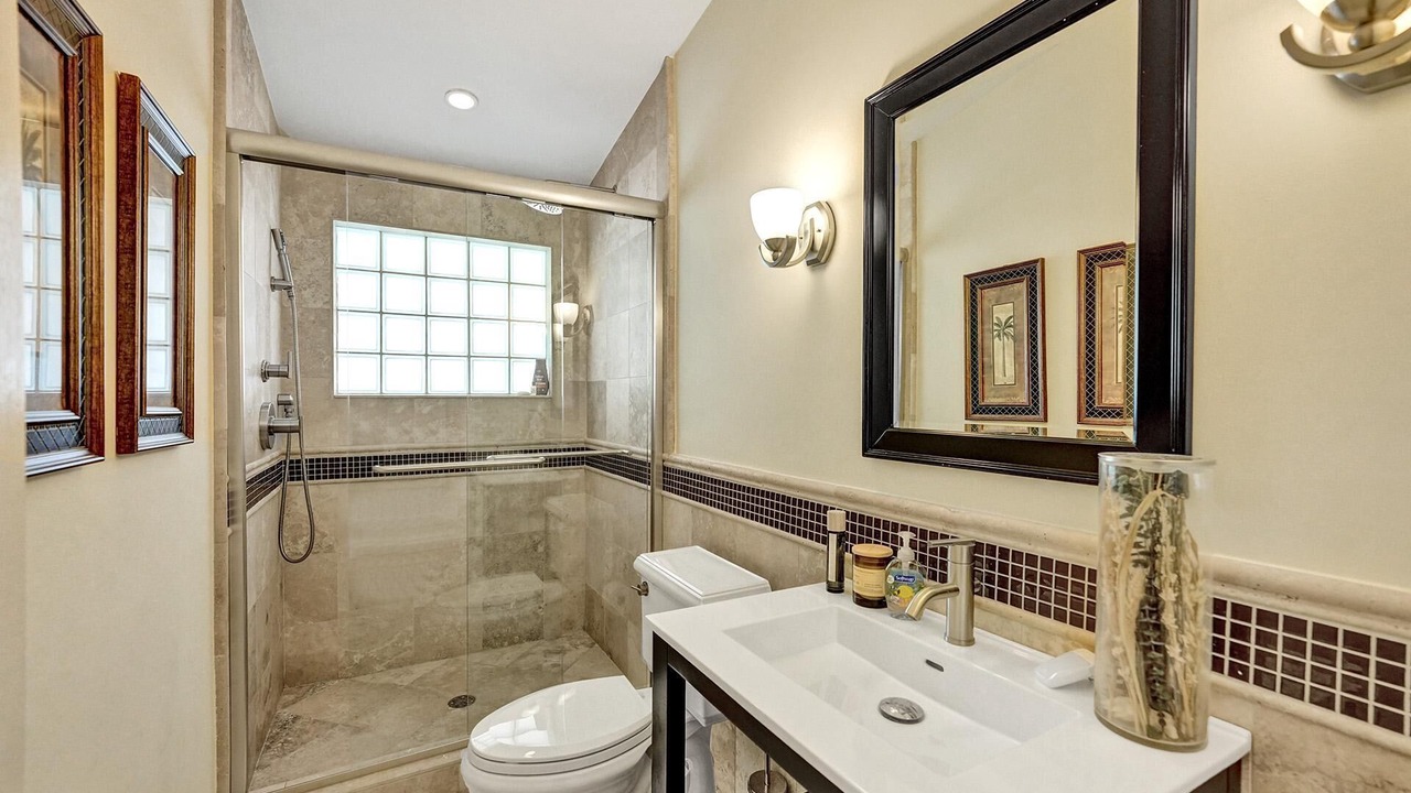 Photo of Bathroom in Survey Creek