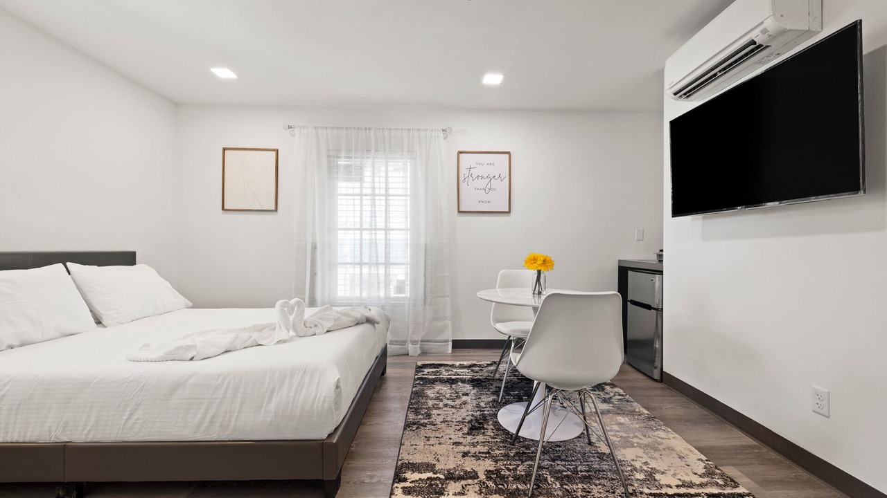 Photo of Bedroom in South Miami