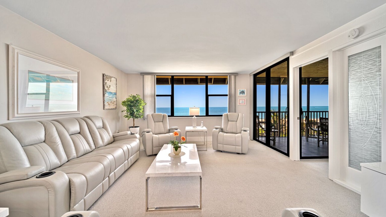 Photo of Livingroom in Sanibel