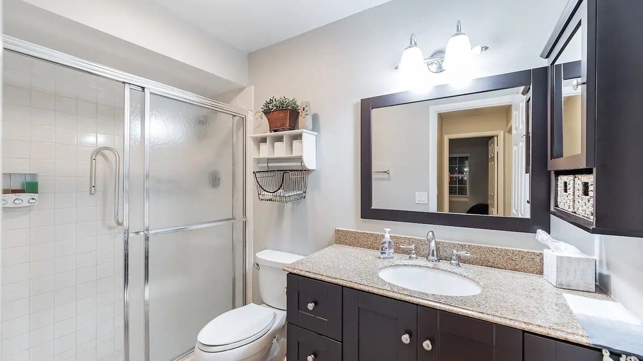 Photo of Bathroom in San Carlos Park