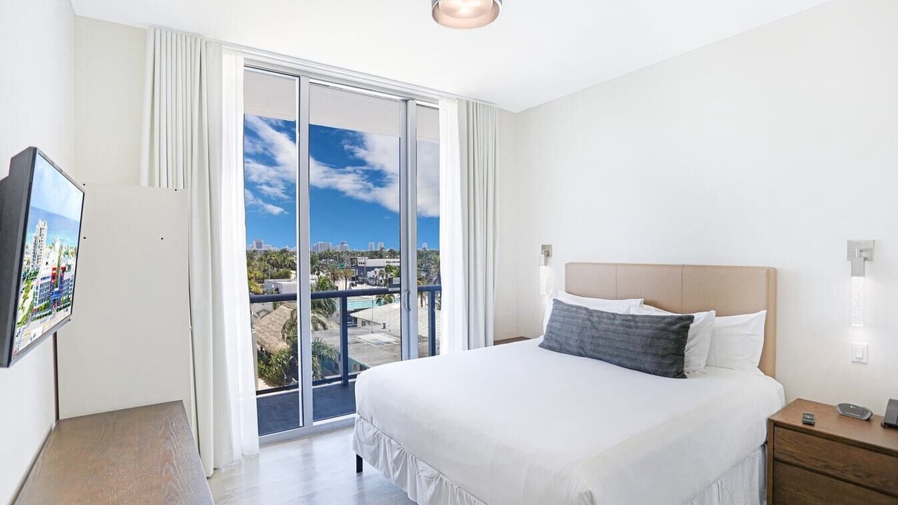 Photo of Bedroom in Hollywood