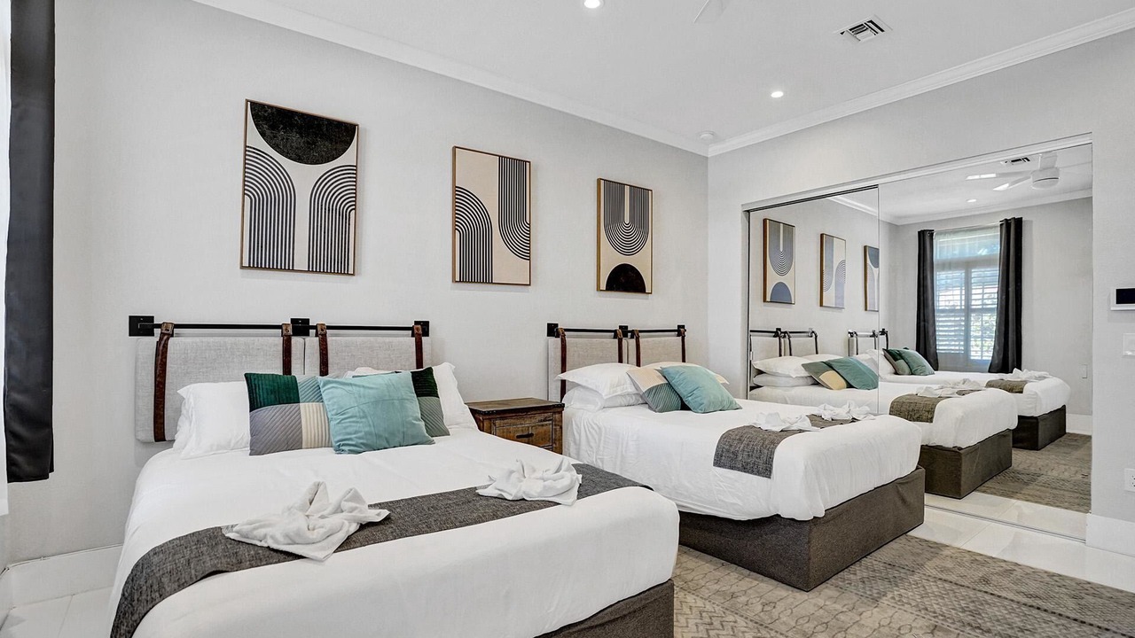 Photo of Bedroom in Davie