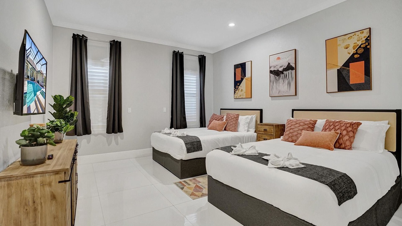 Photo of Bedroom in Davie