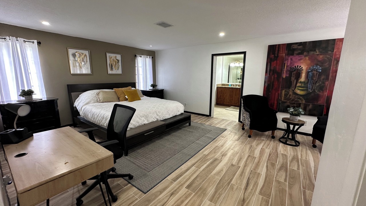 Photo of Bedroom in Deerfield Beach