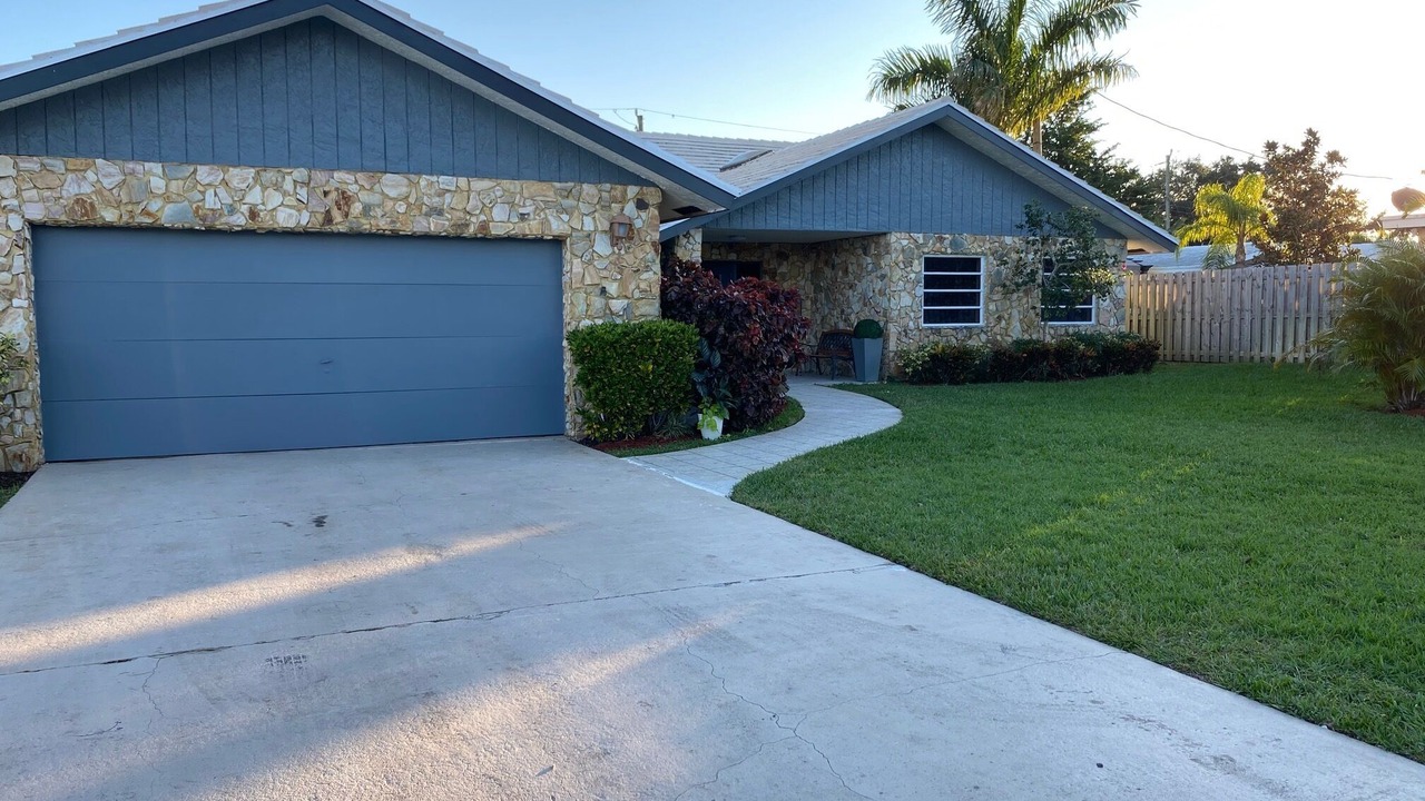 Photo of Outdoor in Deerfield Beach
