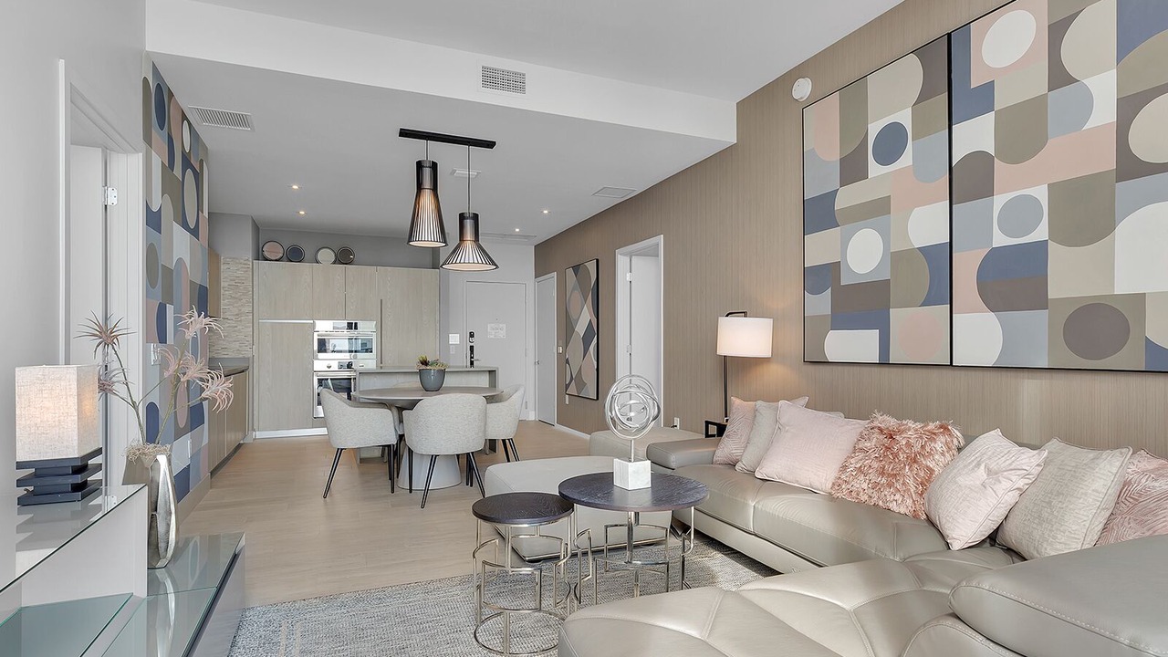 Photo of Livingroom in Hallandale Beach