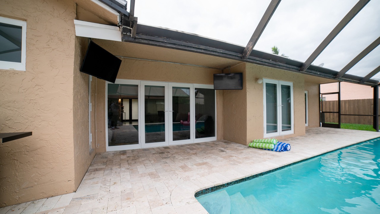 Photo of Outdoor in Ludlam