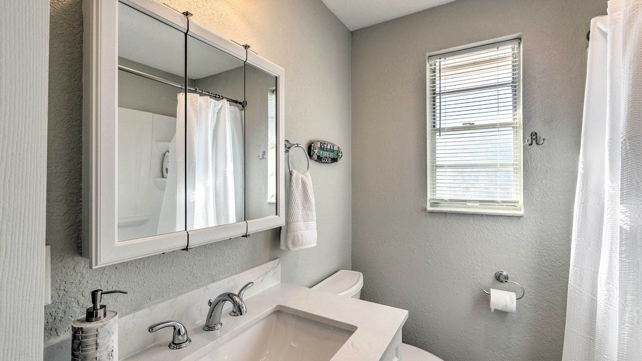 Photo of Bathroom in Englewood South