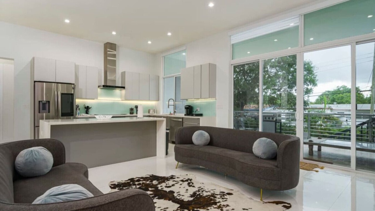 Photo of Livingroom in Edgewood