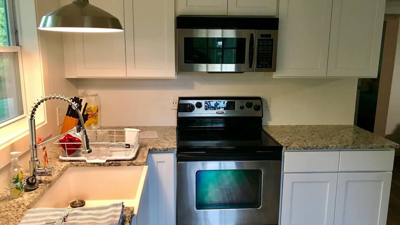 Photo of Kitchen in Bell
