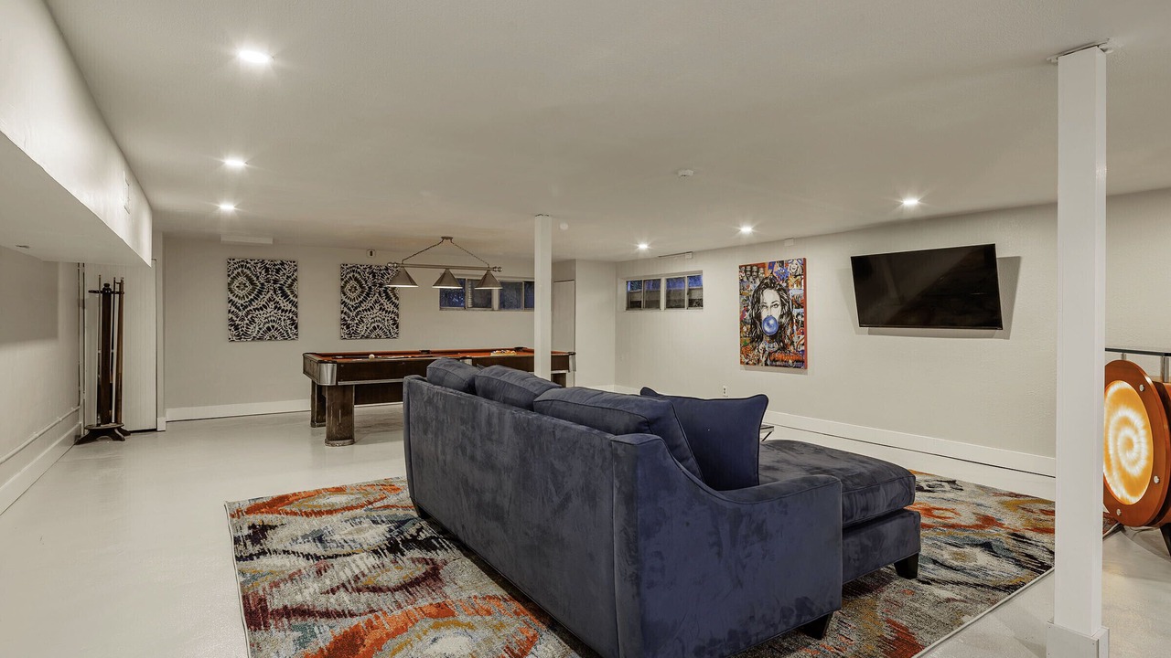 Photo of Livingroom in Lake Clarke Shores