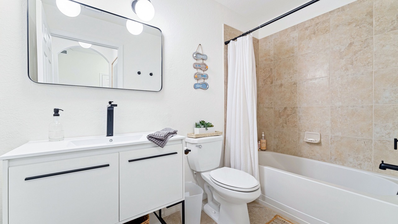 Photo of Bathroom in Lakewood Ranch