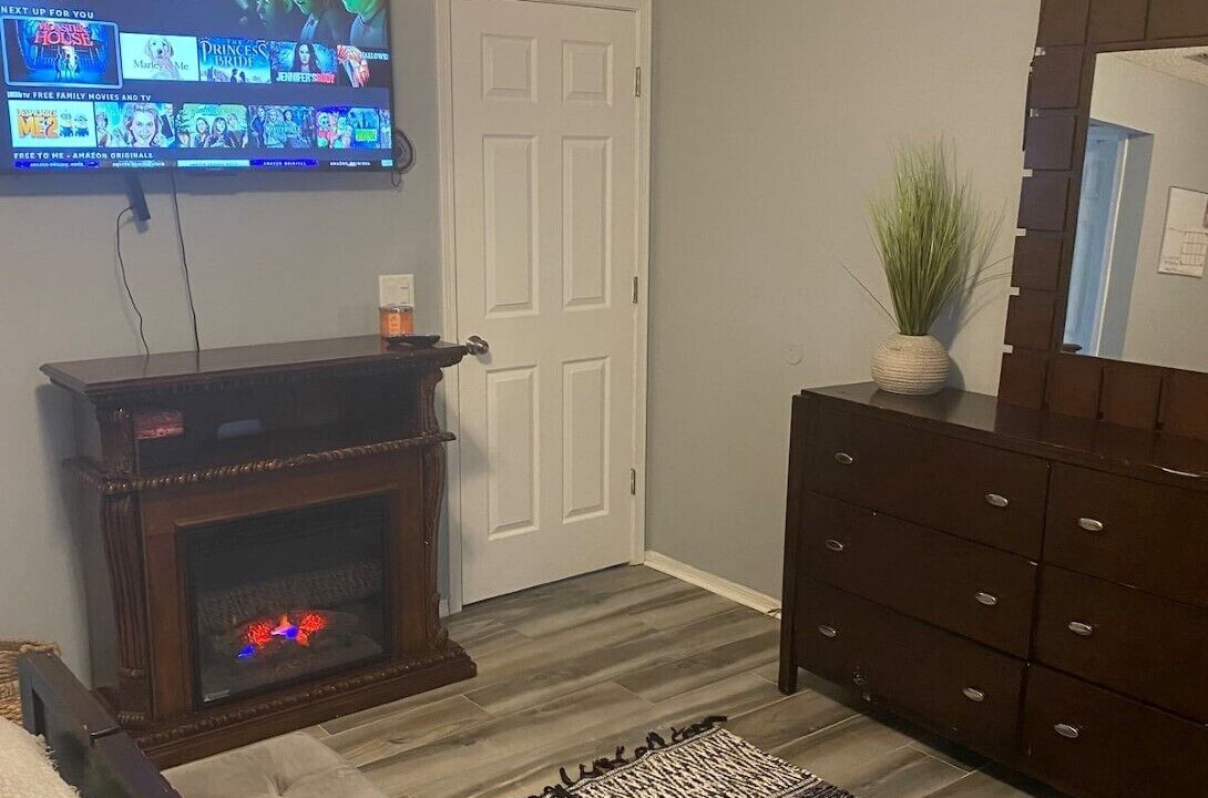 Photo of Livingroom in Orange Park